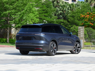NIO ES8  Фото №3